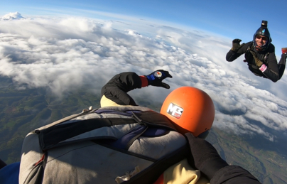 Saut en parachute PAC et Trad